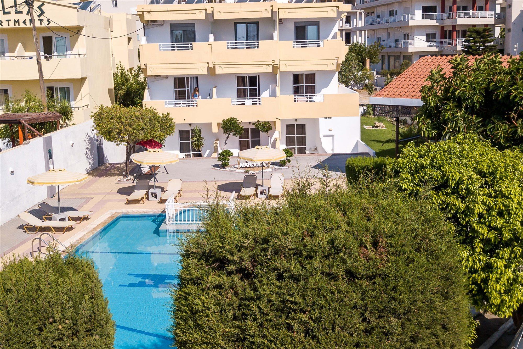 Maroula Aparthotel