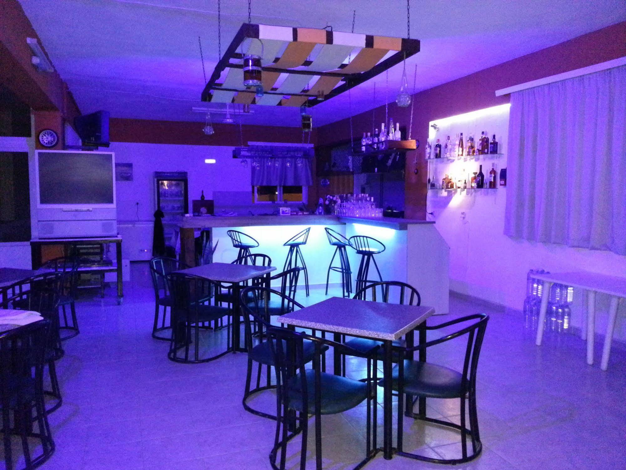 Aparthotel Maroula 2*